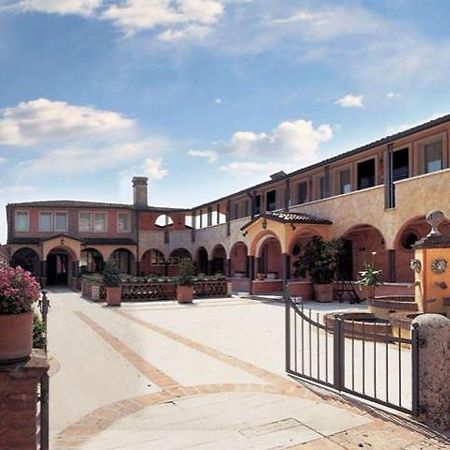 Hotel Il Chiostro Oppeano Exteriör bild